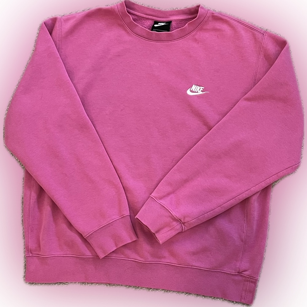 Nike Crewneck In Fuchsia Size Large - image 4